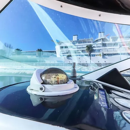 Lifestyle Yacht By Homing 4*