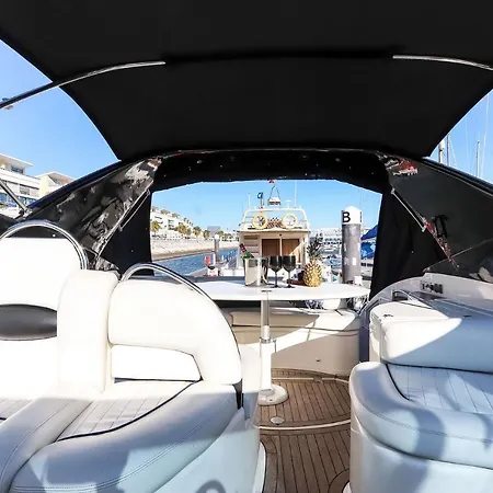 Lifestyle Yacht By Homing Botel 4*
