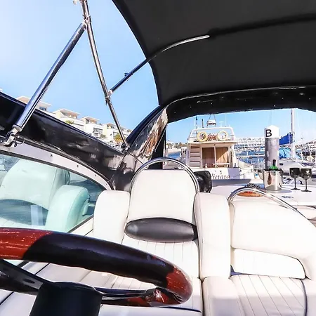 Lifestyle Yacht By Homing 4* Lissabon